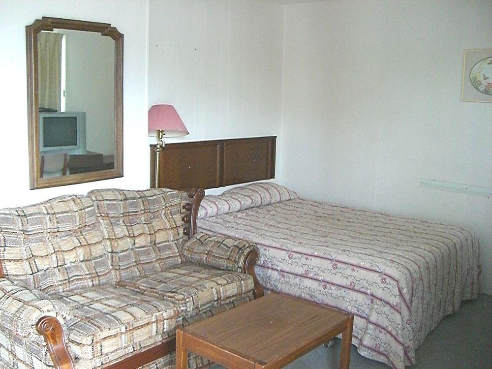 A-1 Alberni Inn Port Alberni Kültér fotó