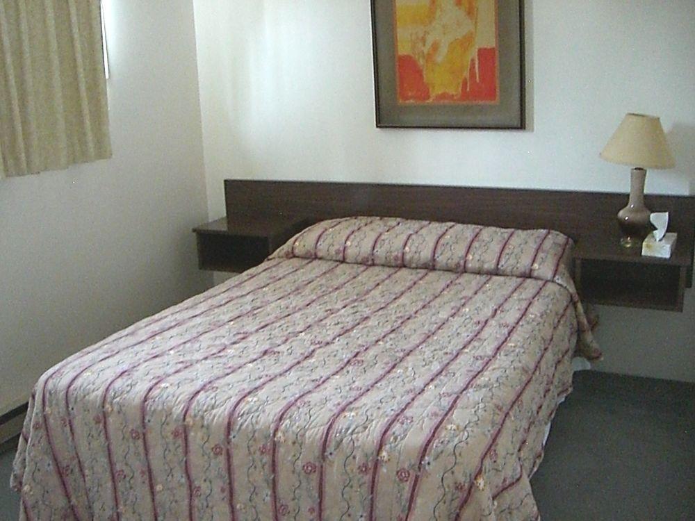 A-1 Alberni Inn Port Alberni Kültér fotó