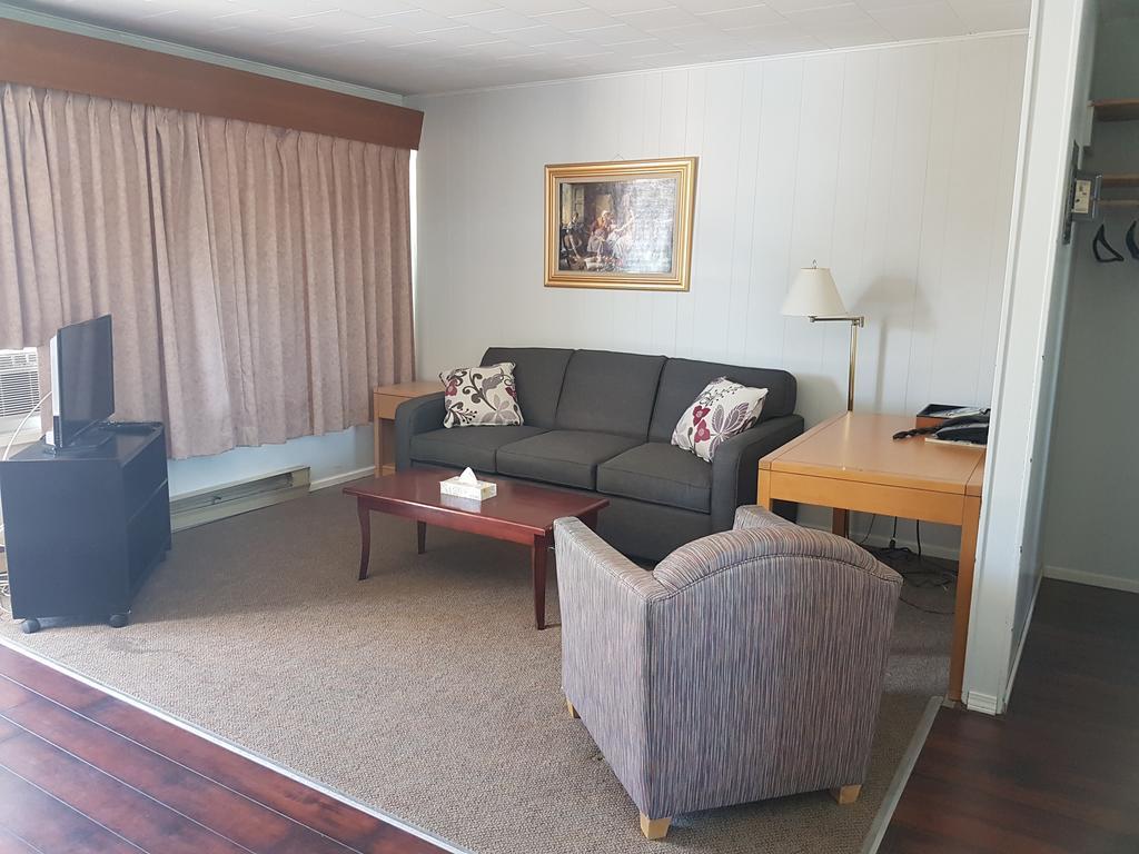 A-1 Alberni Inn Port Alberni Kültér fotó