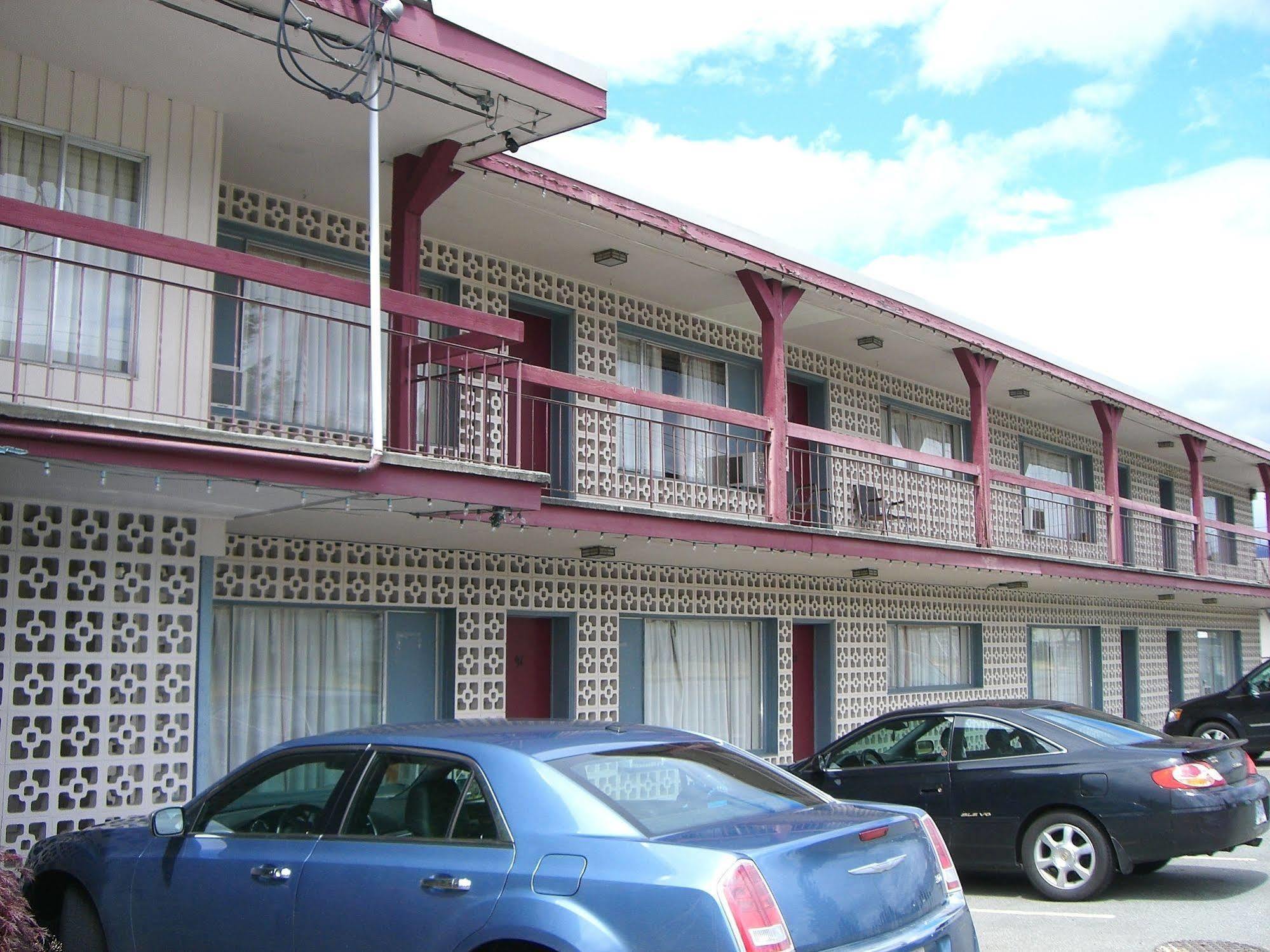 A-1 Alberni Inn Port Alberni Kültér fotó